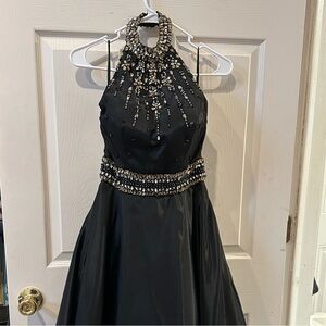 Mori Lee Black Halter Neck Bejeweled Beaded Formal Prom Dress with Pockets!!